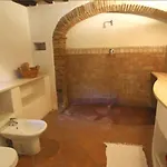 Restored Water Mill With Rockpools And Waterfall 펜션