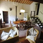 Restored Water Mill With Rockpools And Waterfall 펜션