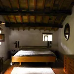 Restored Water Mill With Rockpools And Waterfall 펜션 San Giustino