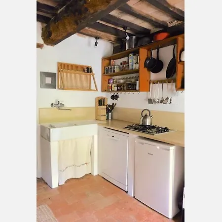 Casa de Férias Restored Water Mill With Rockpools And Waterfall San Giustino
