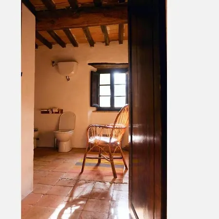 Hébergement de vacances Restored Water Mill With Rockpools And Waterfall *