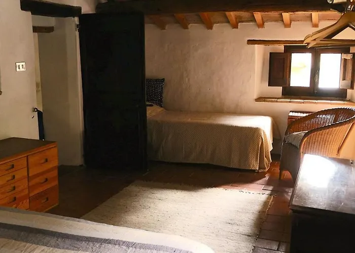 Restored Water Mill With Rockpools And Waterfall Casa de Férias