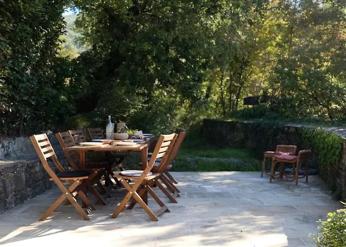 Restored Water Mill With Rockpools And Waterfall Casa de Férias