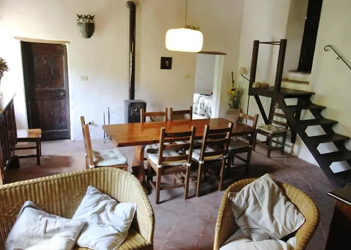 Restored Water Mill With Rockpools And Waterfall Casa de Férias